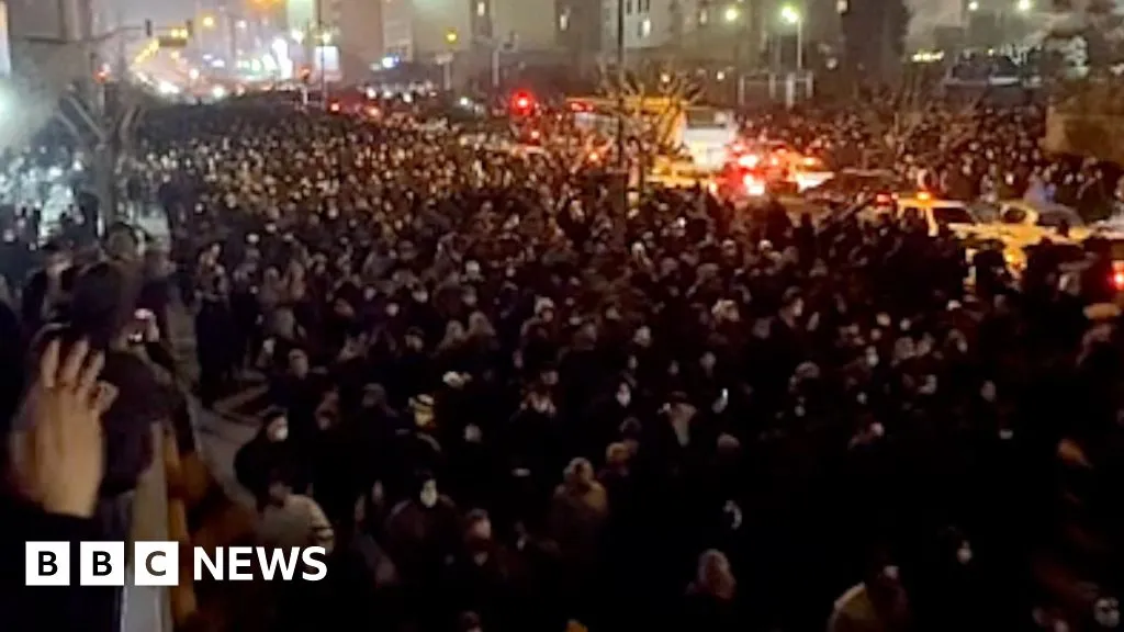 'I carried my wife's body for an hour and a half' - BBC hears stories of protesters killed in Iran