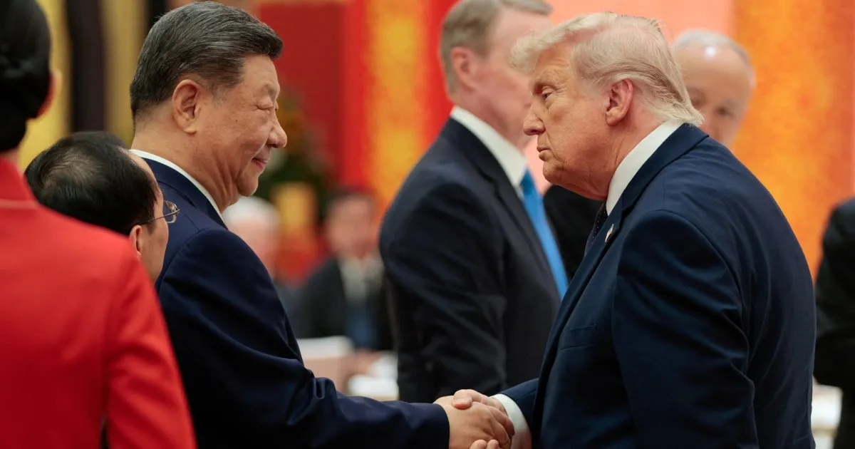 Trump, Xi discuss Strait of Hormuz as Chinese vessels transit key waterway