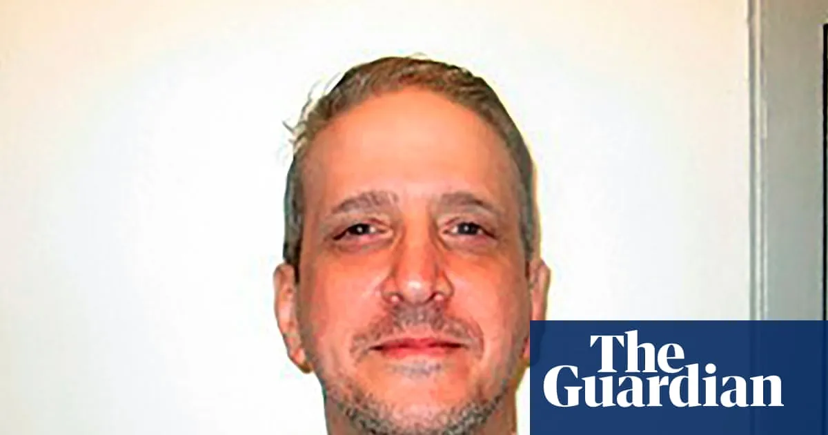 Oklahoma’s Richard Glossip freed on bond after 30 years on death row