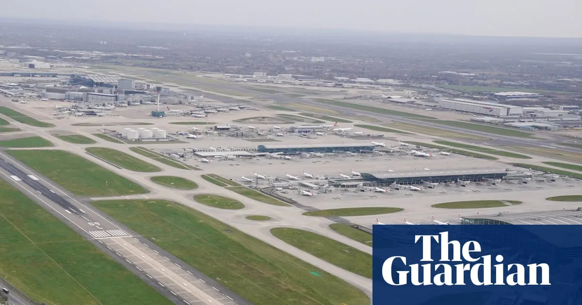 Heathrow could be forced to allow other firms to build third runway to cut costs