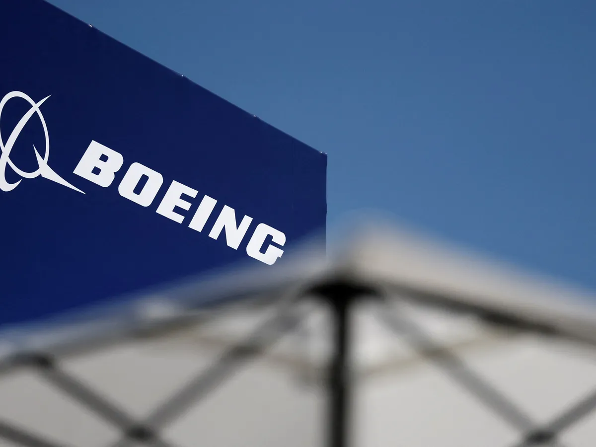 Trump says China to buy 200 Boeing planes, much lower than expected