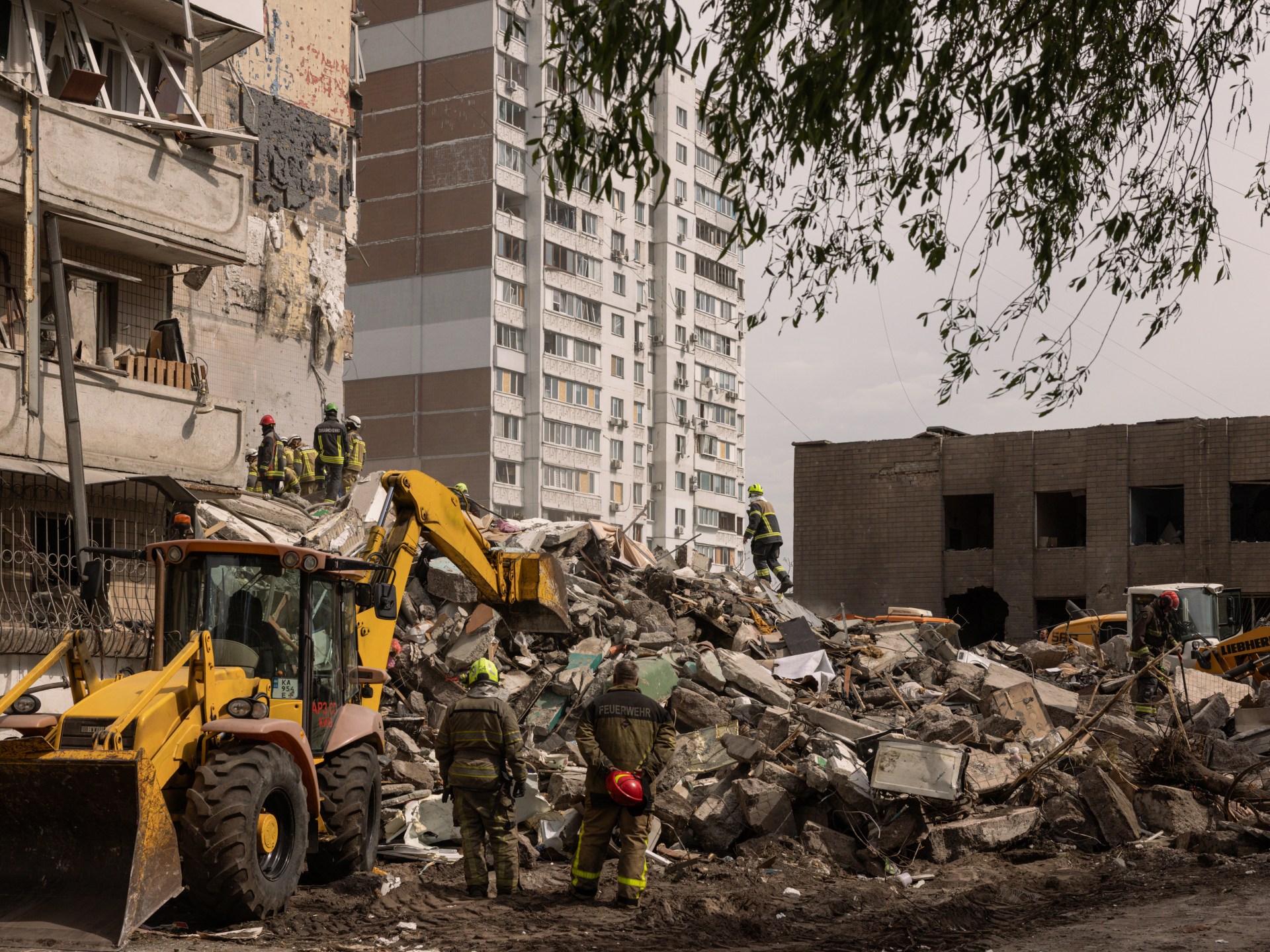 Zelenskyy vows response after Russian strike kills 24 in Kyiv