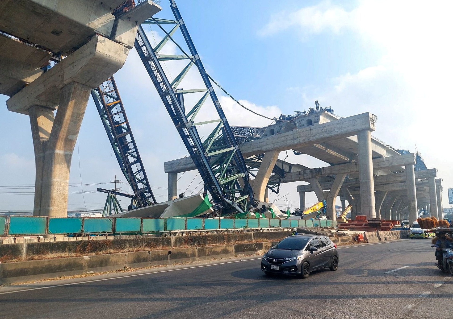 Another crane collapses in Thailand, killing two, after 32 die previous day