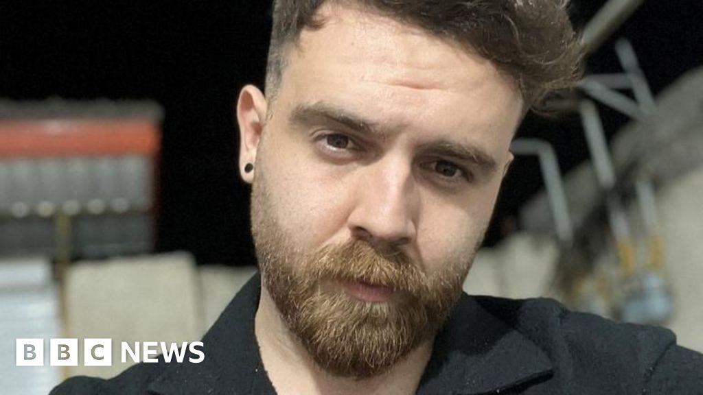 Iran judiciary denies plan to execute detained protester Erfan Soltani