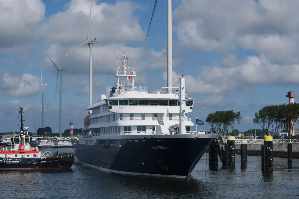 Hantavirus-stricken cruise ship expected to arrive in the Netherlands