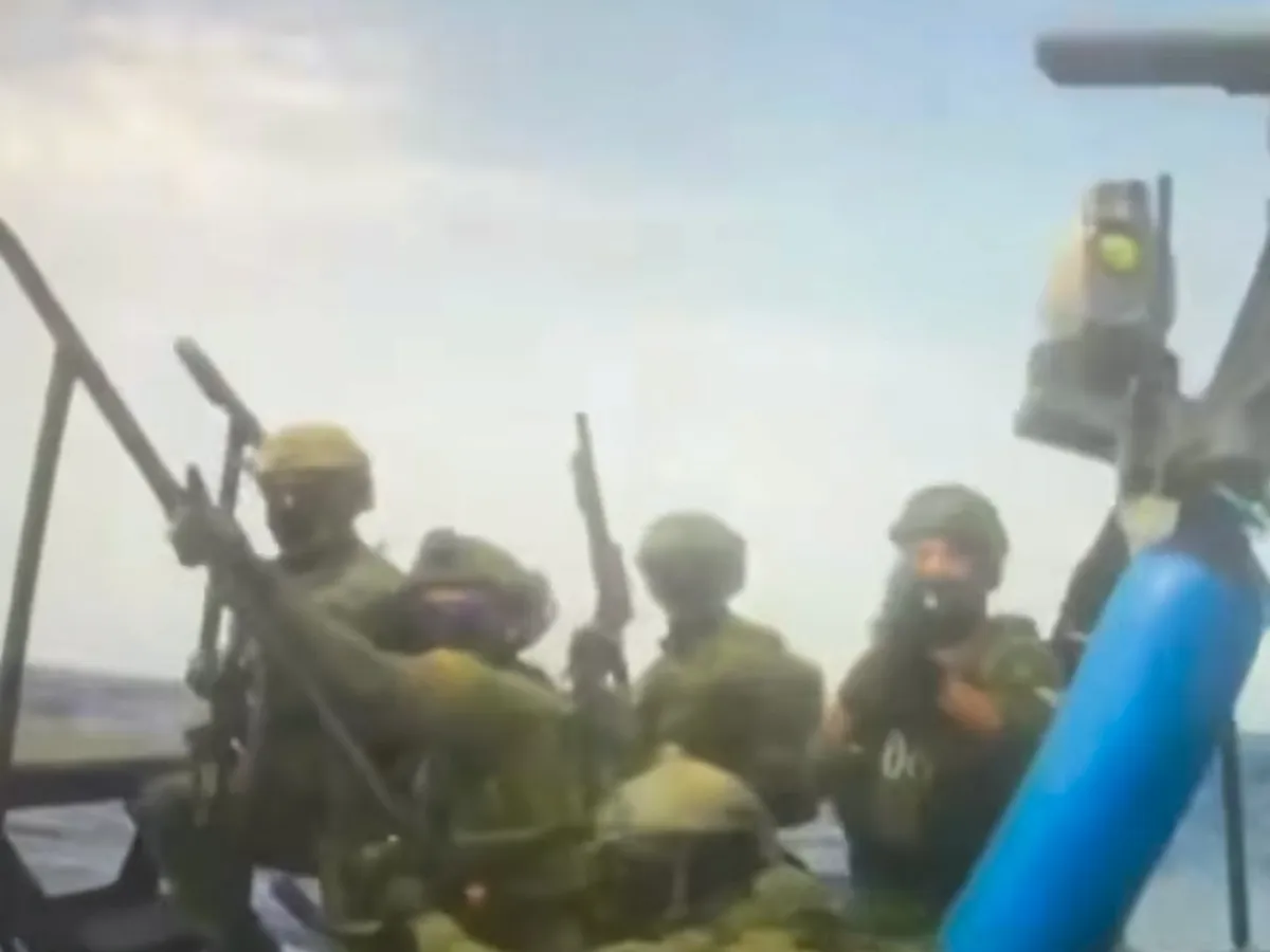 Israeli forces intercept Gaza-bound aid flotilla