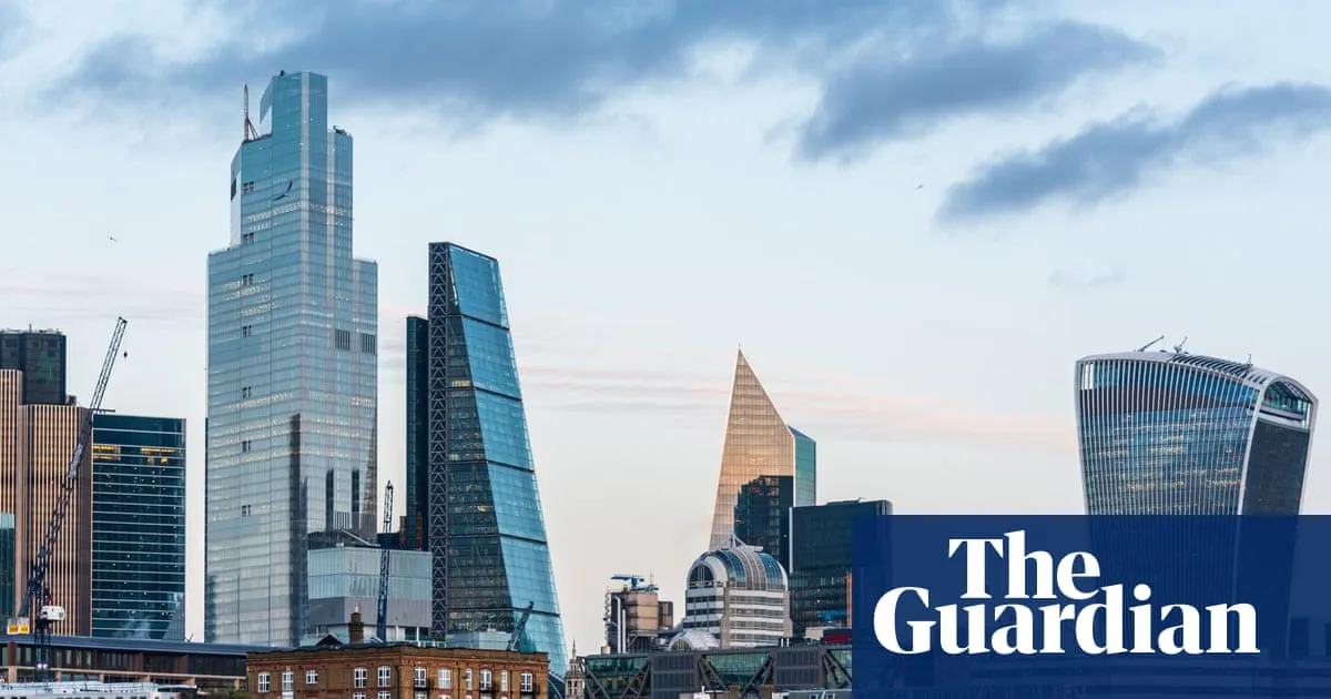 Oil prices rise and bonds wobble as Iran war stokes inflation fears