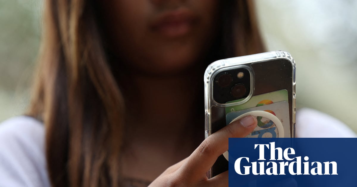 Australia’s social media ban preventing teens from accessing the news, research finds