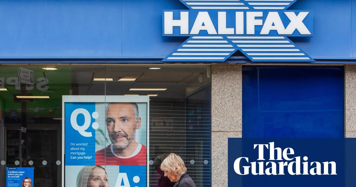 Halifax could disappear from UK high streets as Lloyds assesses branding strategy
