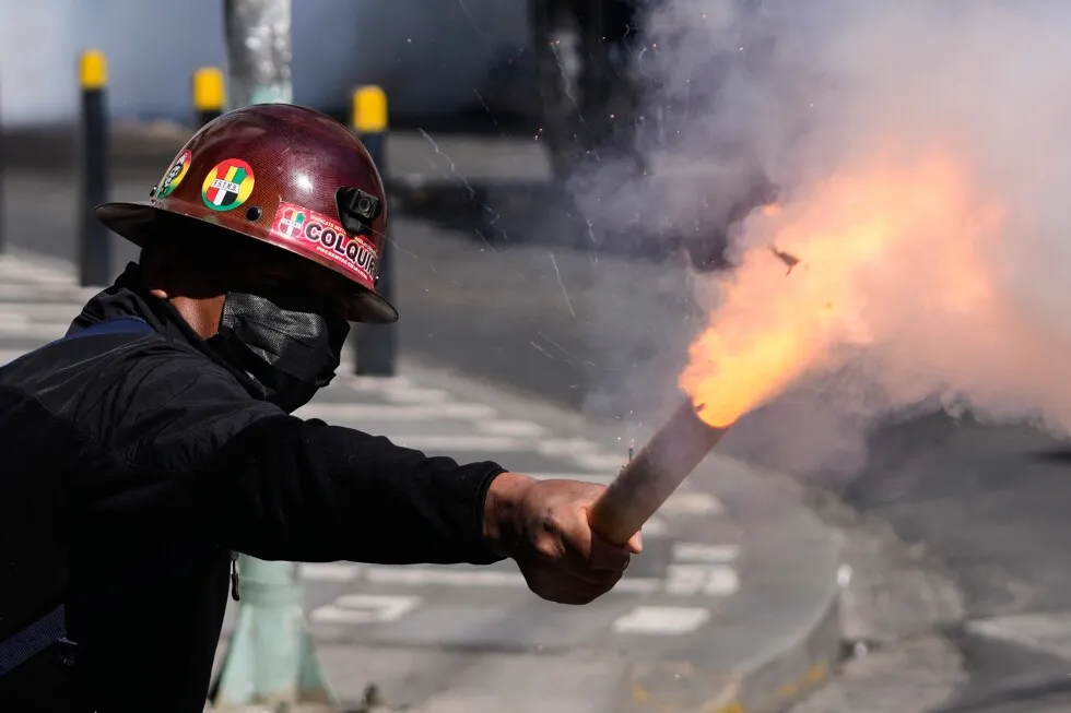Bolivia protesters allied with ex-leader Morales march on capital as unrest widens