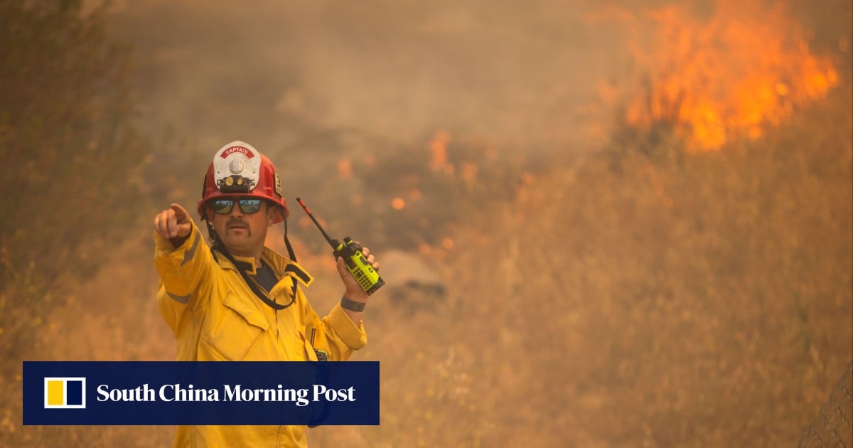 Thousands ordered to evacuate as Southern California wildfire threatens homes