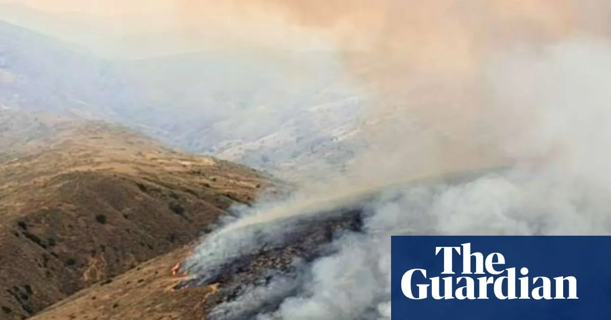 California island fire linked to sailor’s distress flare scorches 10,000 acres