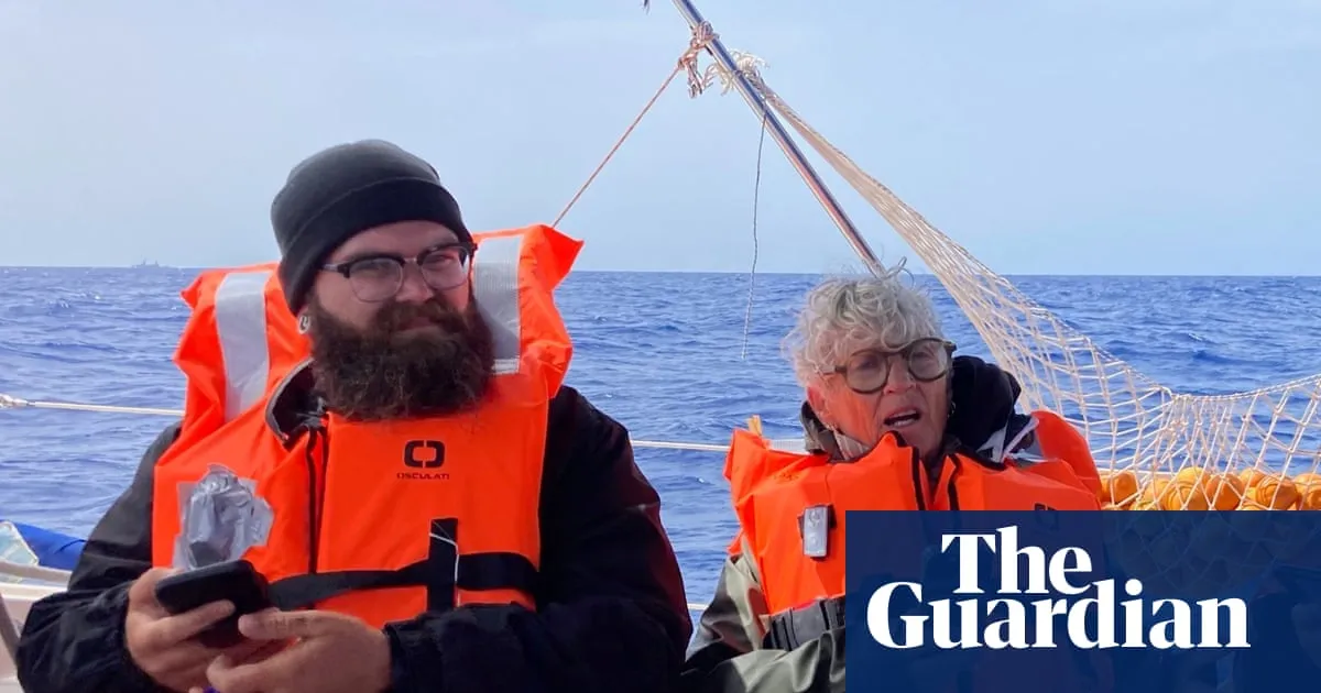 Government ‘urgently seeking’ status of 11 Australian Gaza flotilla activists detained by Israel