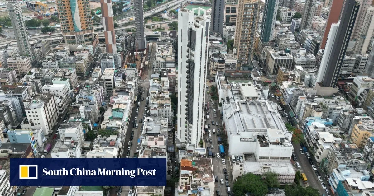 Air con repairman dies after falling from 11th floor of Kowloon City building