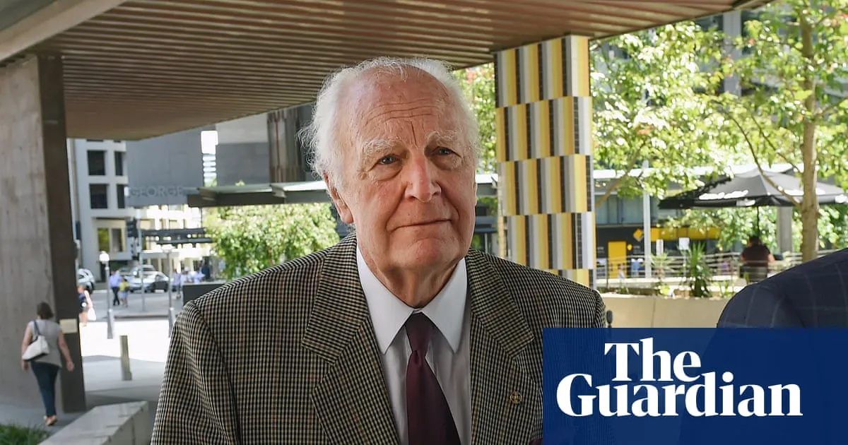 Former governor general and Brisbane’s Anglican archbishop Peter Hollingworth dies at 91