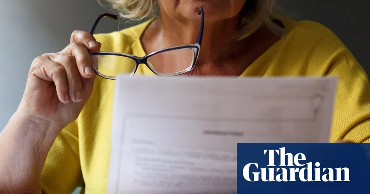 ATO issues $1,650 fine to 97-year-old woman who had not ‘prioritised tax obligations’ after husband’s death