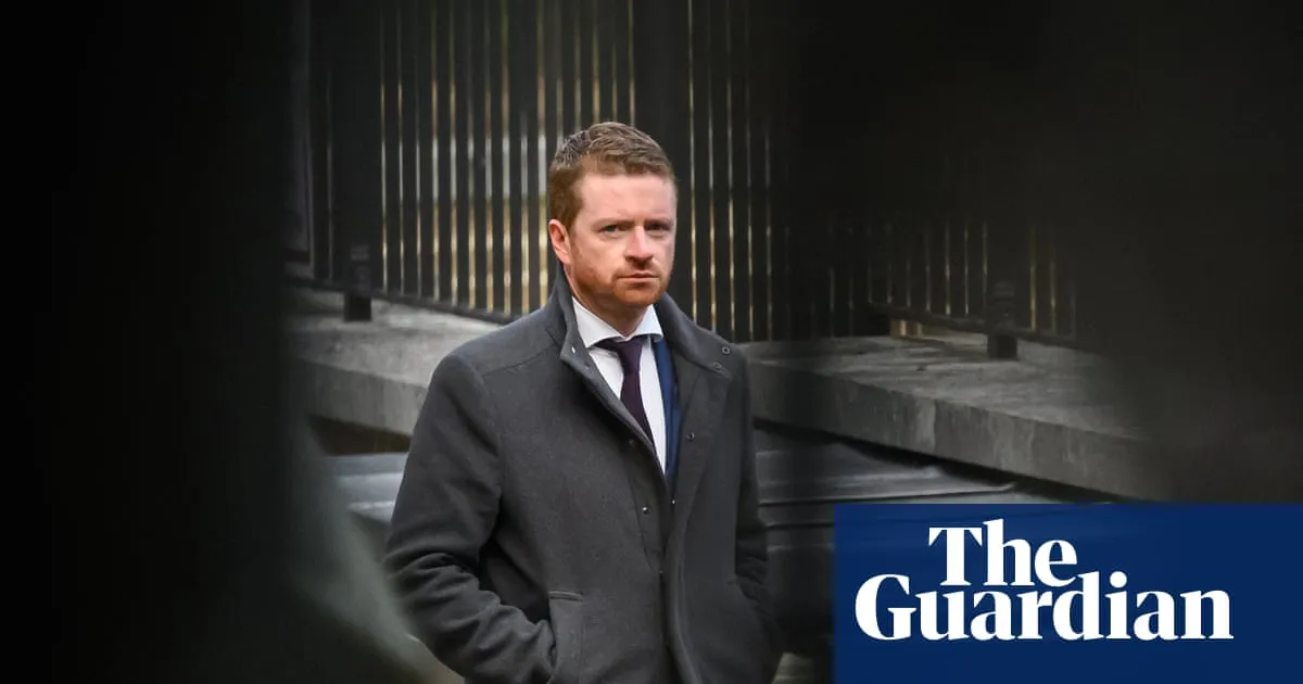 Starmer’s top advisers knew about ‘indefensible’ journalists probe, documents reveal