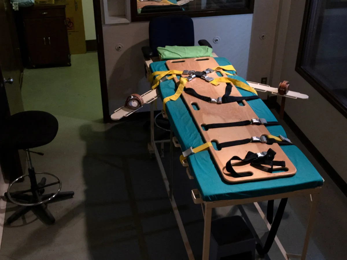 US lawyers say man on death row could be executed with expired lethal drugs