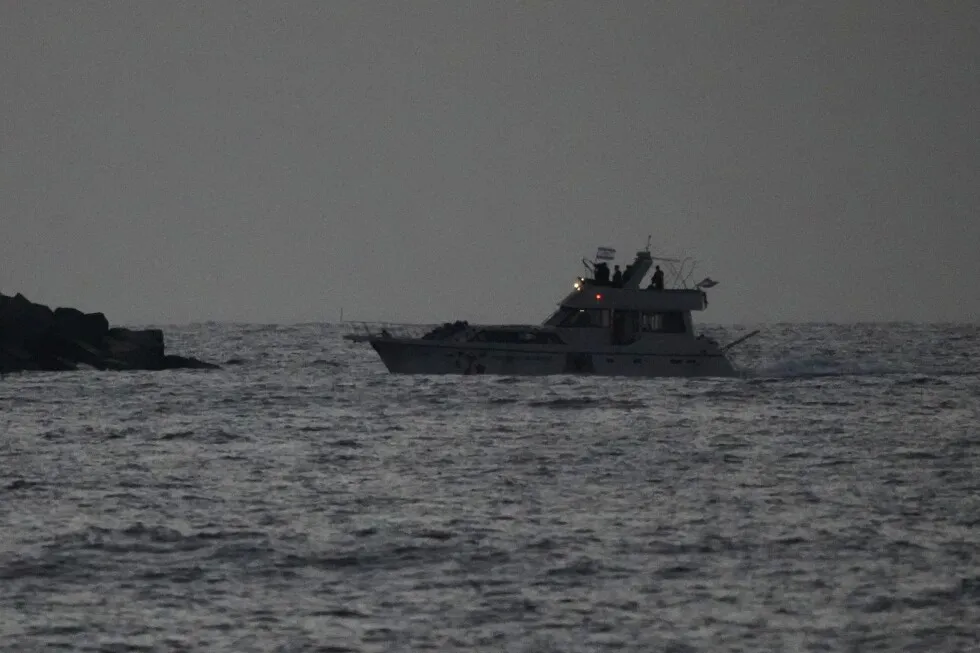 Israel begins deporting hundreds of international flotilla activists