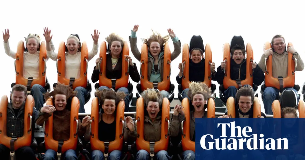 Reeves cuts VAT on summer days out to 5% as part of cost of living support