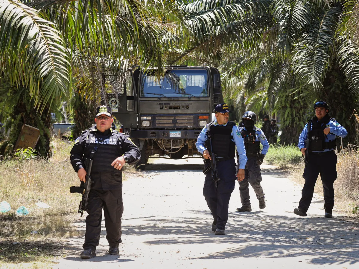 Gang violence kills at least 25 in Honduras