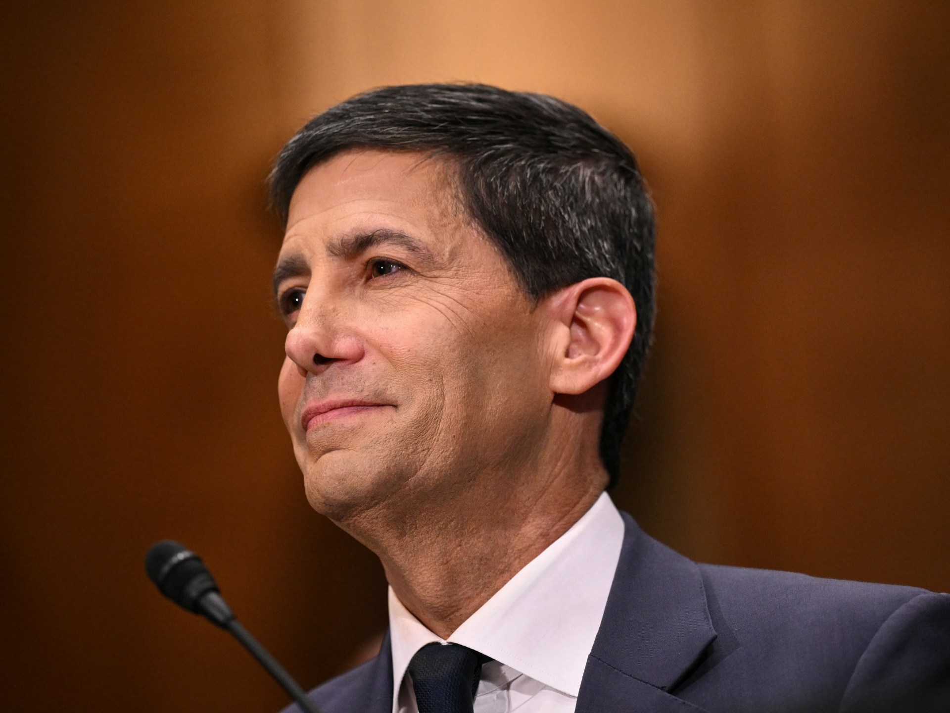 Kevin Warsh sworn in as new US Fed chair