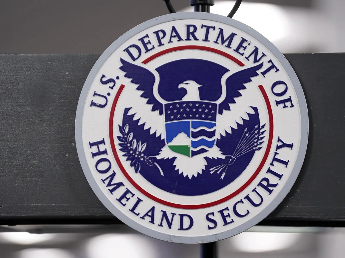 US says temporary visa holders should leave to apply for Green Cards