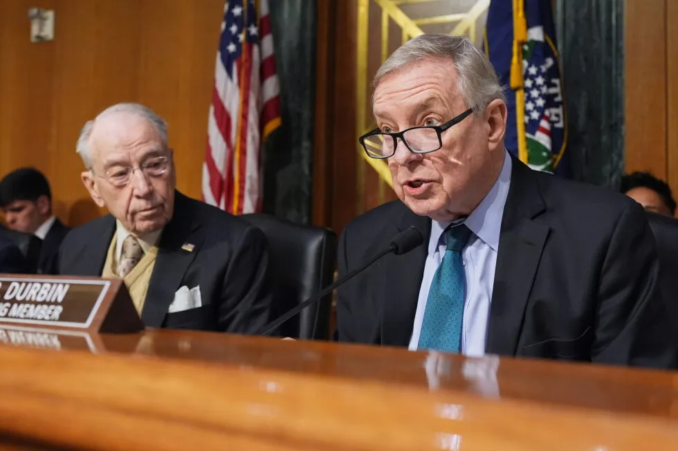 Senators from both parties push Hegseth for action on Ukraine aid