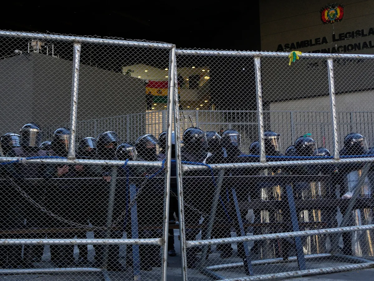 Bolivia in crisis: Social unrest, demands for president to resign escalate