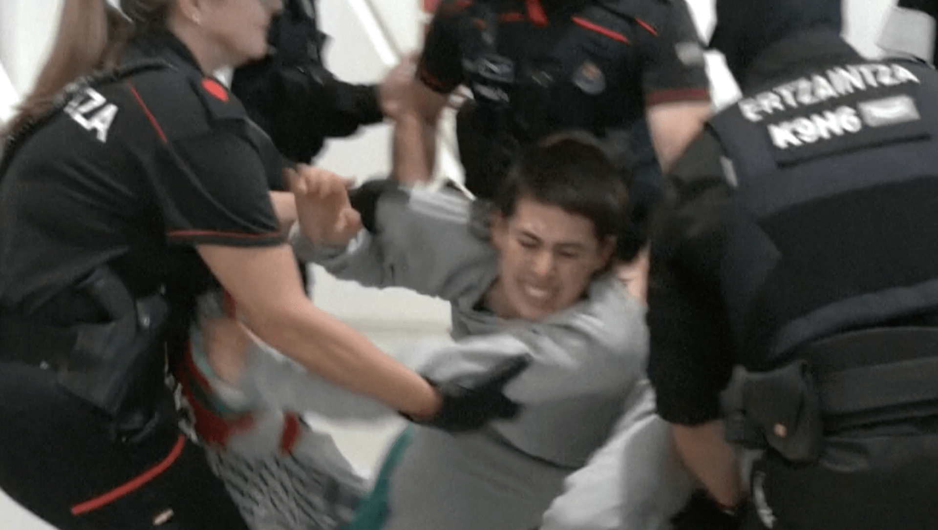 Spanish police beat and detain Gaza flotilla activists at airport