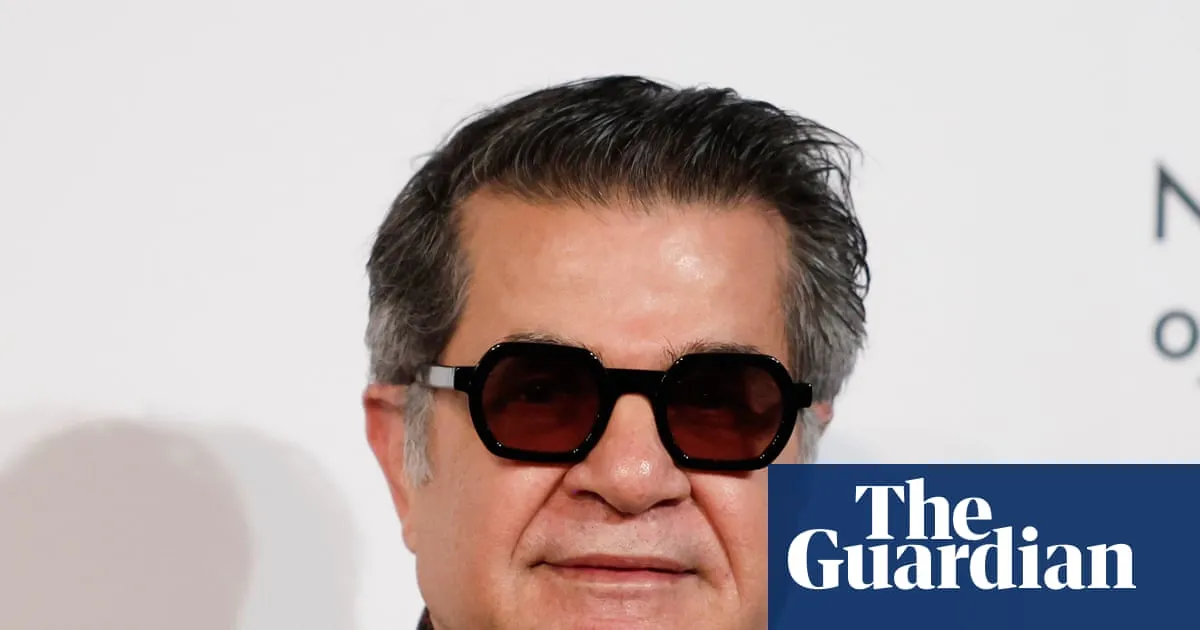 Khamenei regime will not be able to keep control of Iran, says dissenting film-maker