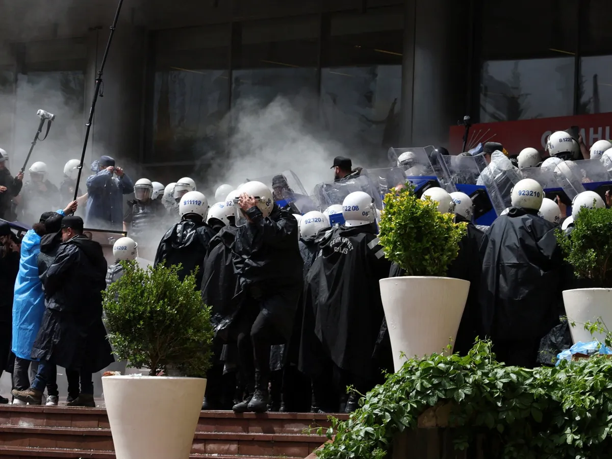 Turkish police storm main opposition CHP’s party headquarters