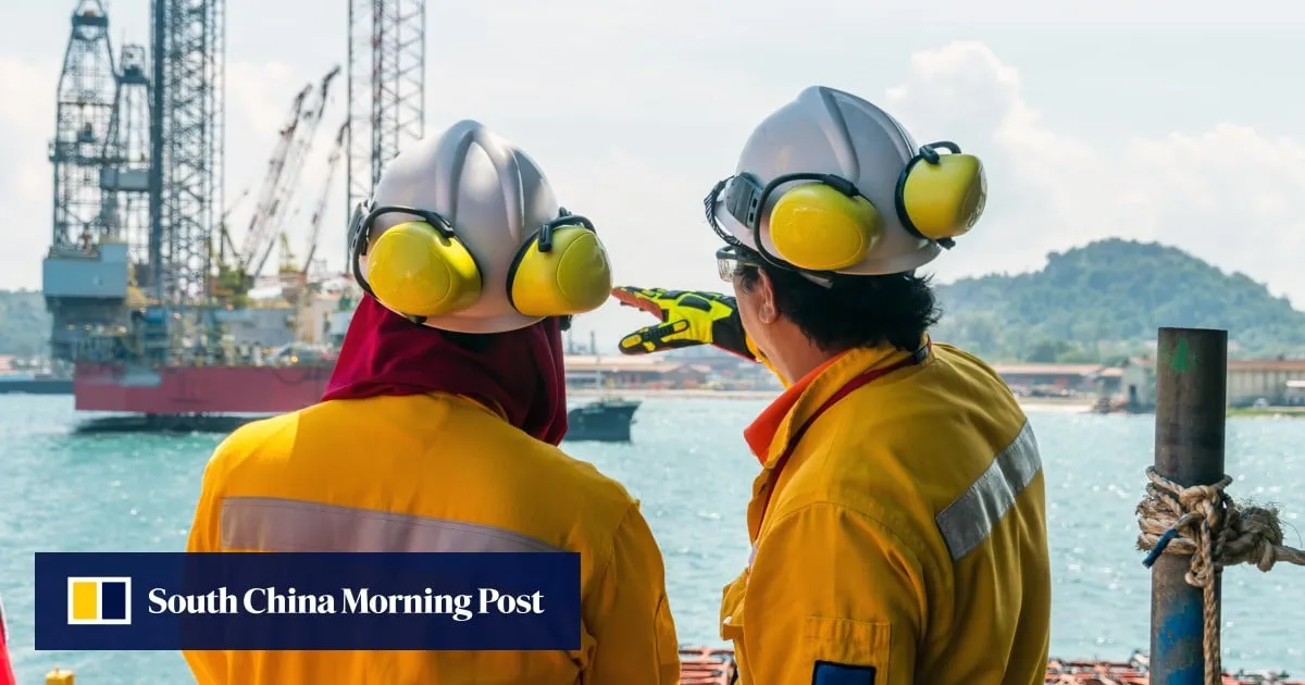 3 killed in Malaysia after lifeboat falls into sea from Petronas floating vessel