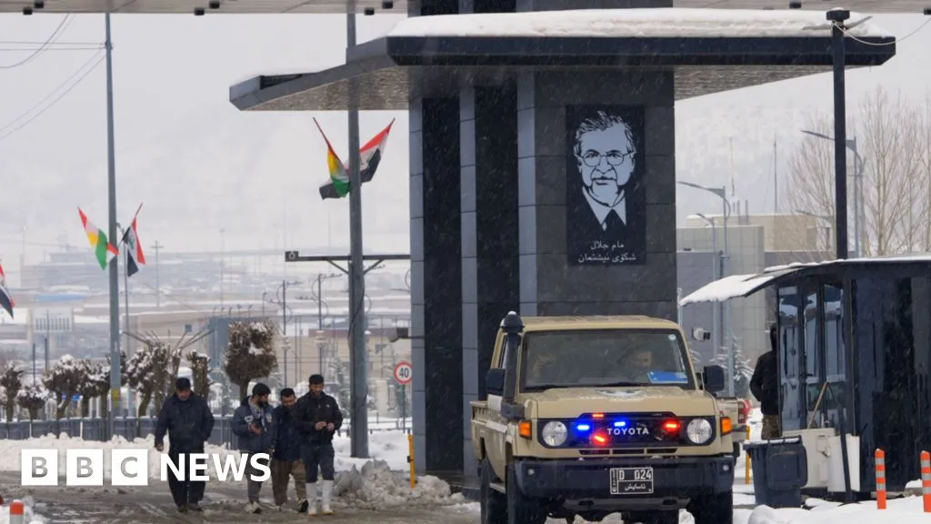 'I was hit in the face by pellets': Iranians on border describe violence and more protests