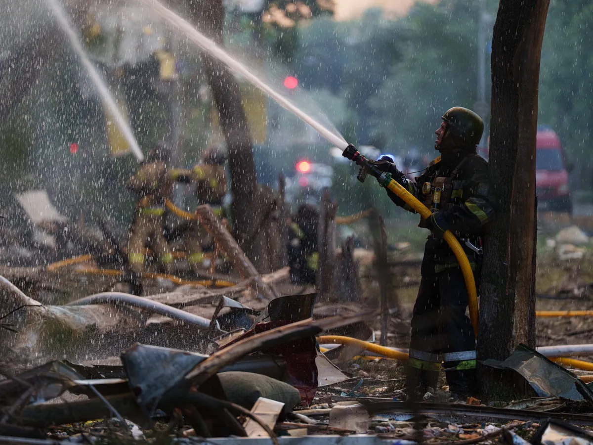 Russia warns foreigners to leave Kyiv as it prepares ‘systematic strikes’