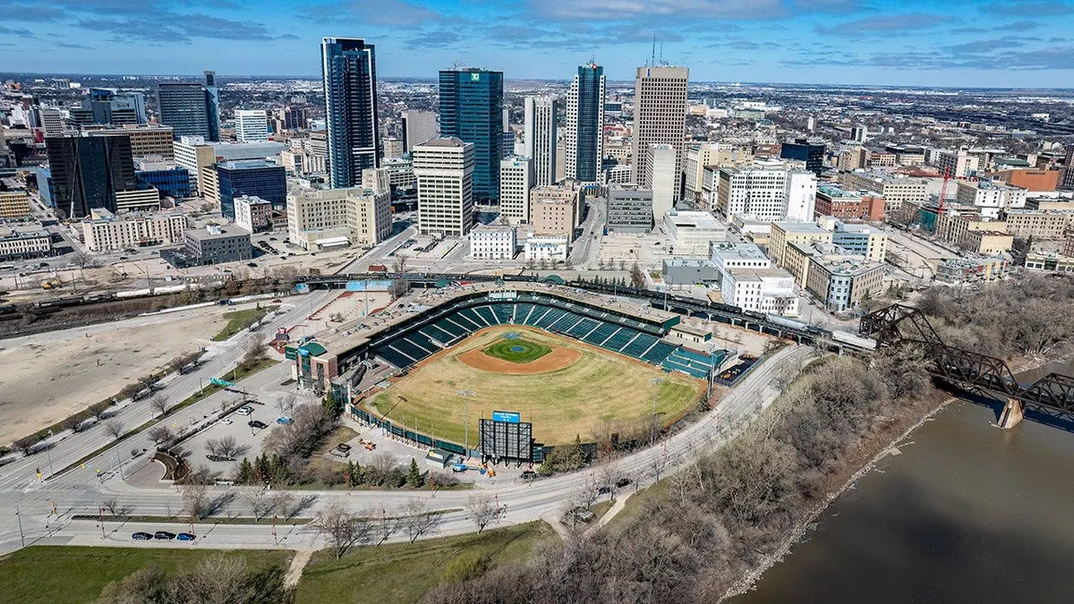 Canadian teen girl charged with arson after allegedly torching American baseball team's charter bus