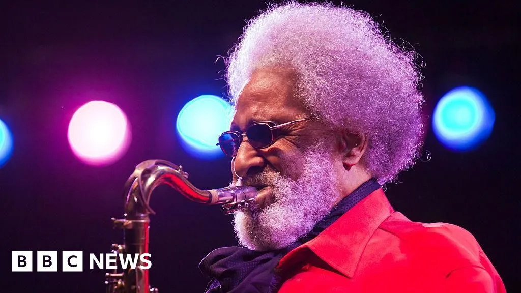 Jazz legend Sonny Rollins dies aged 95