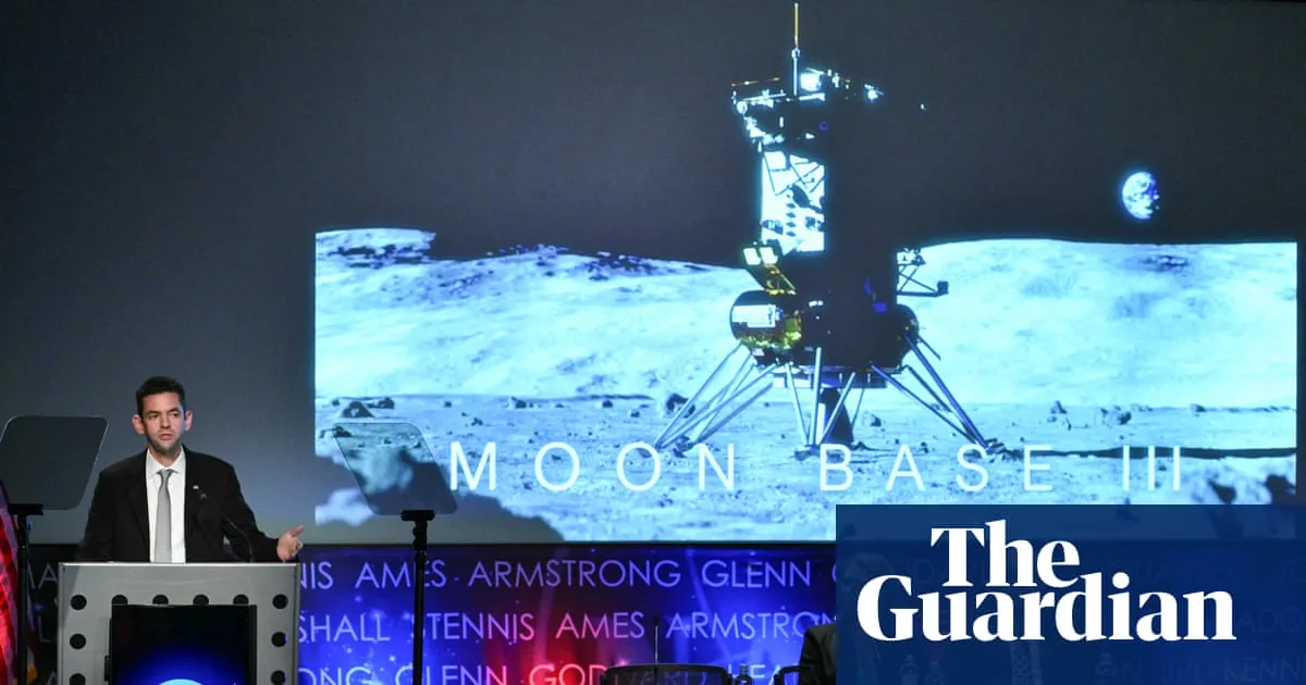 Nasa selects Jeff Bezos’s Blue Origin for first of three uncrewed lunar missions