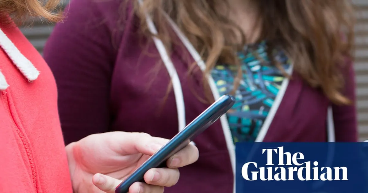 Nearly in one in five UK girls receive unwanted images online, poll finds