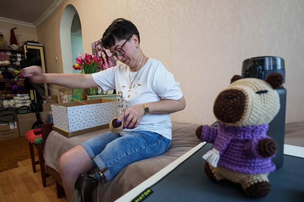 For one Ukrainian war amputee, rebuilding is painful after a Russian strike killed her husband
