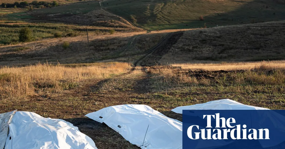 Nearly half a million Russians killed in Ukraine war, UK spy chief says