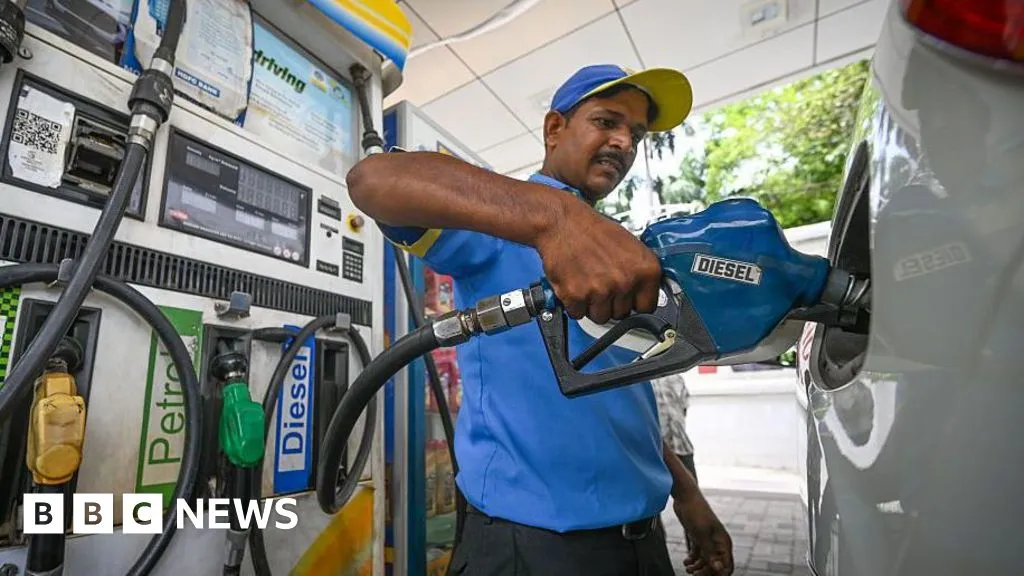 Oil prices jump after US launches new attacks on Iran