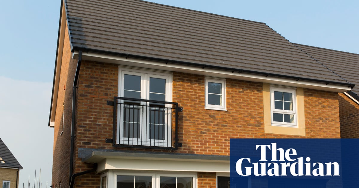 Young first-time buyers face toughest time since financial crisis, says UK housebuilder