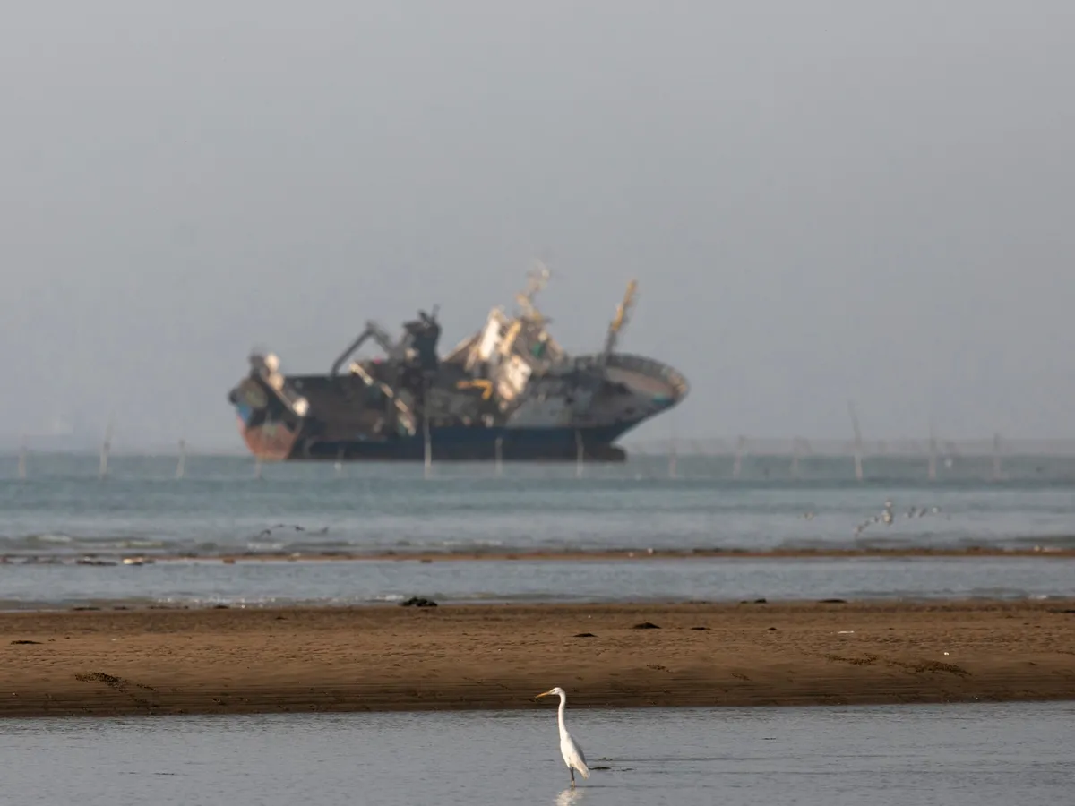 US attacks Bandar Abbas again: Why is the port so important for Iran?