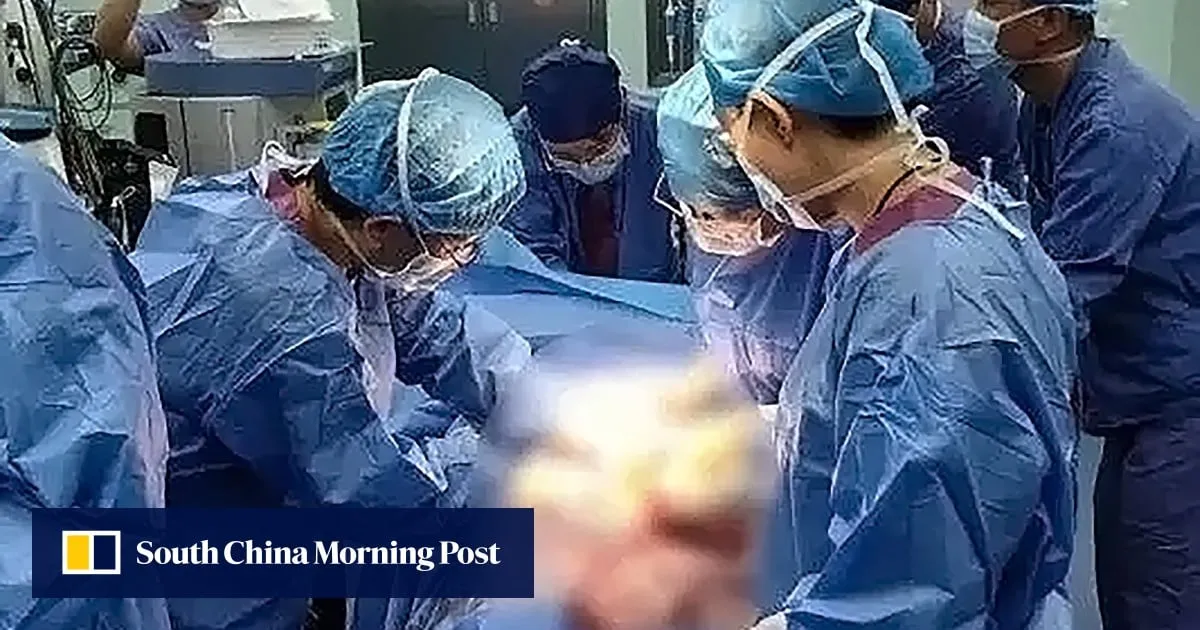 ‘Save her first’: China expectant mum relinquishes surgery room slot to bleeding pregnant woman