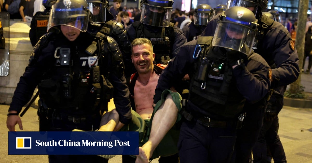 French police arrest 780 after violent Paris Saint-Germain celebrations
