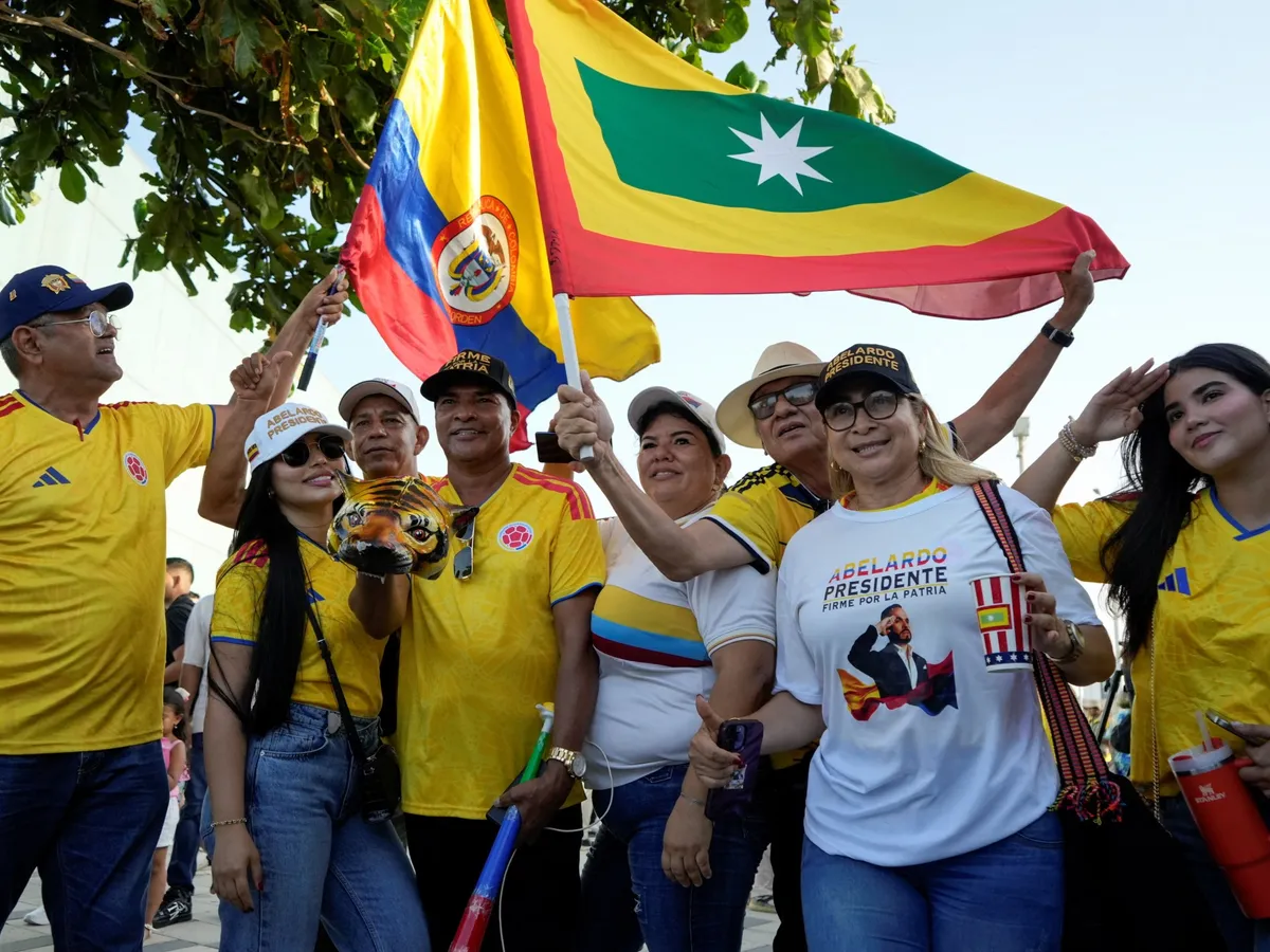 Cepeda, de la Espriella advance in Colombia’s presidential election