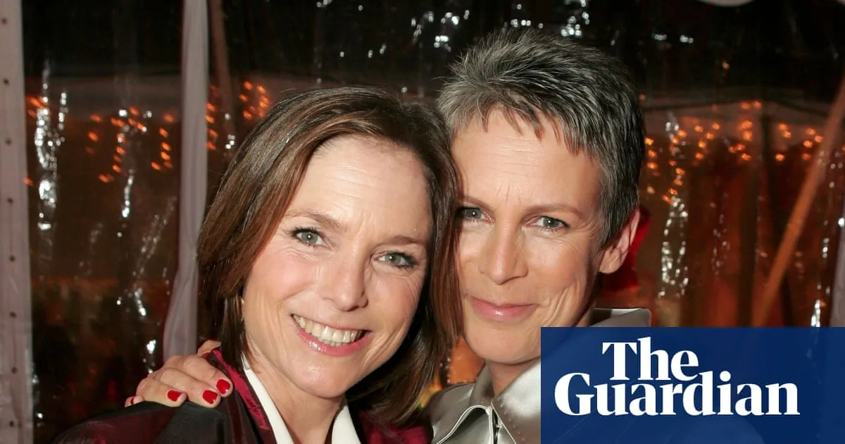 Jamie Lee Curtis announces death of actor sister Kelly aged 69: ‘My first friend and lifelong confidant’