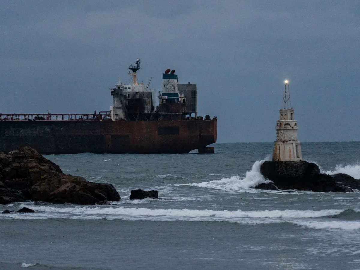 French navy, backed by the UK, intercepts Russian oil tanker