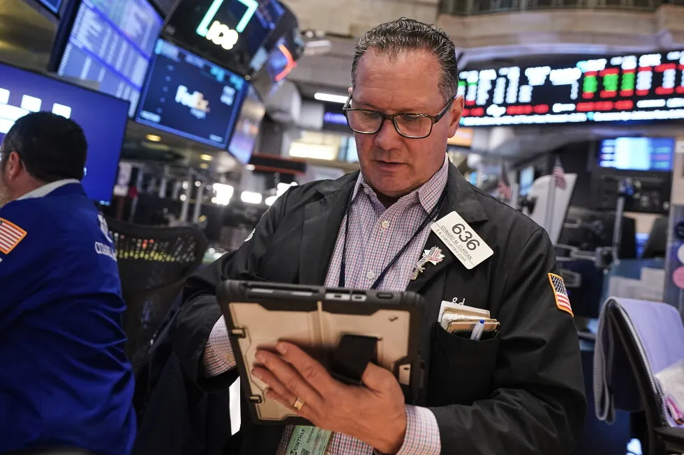 Oil prices rise, but not by enough to drag Wall Street far off its records